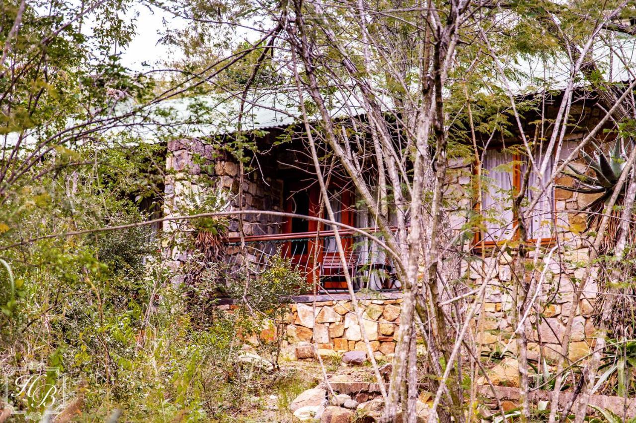 Heysbrook Estate - Luxurious Lodges In A Private Valley Waterval-Onder Kültér fotó