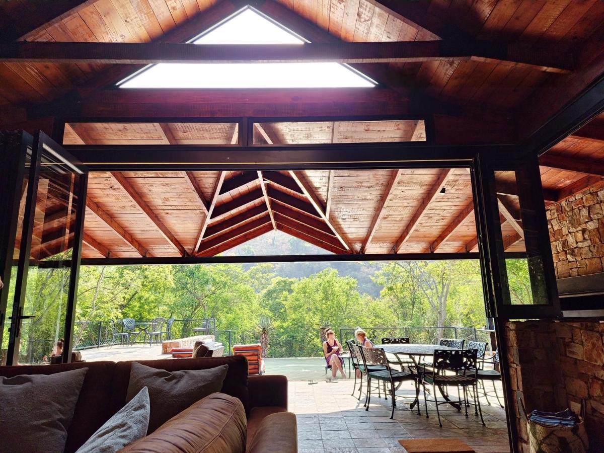 Heysbrook Estate - Luxurious Lodges In A Private Valley Waterval-Onder Kültér fotó